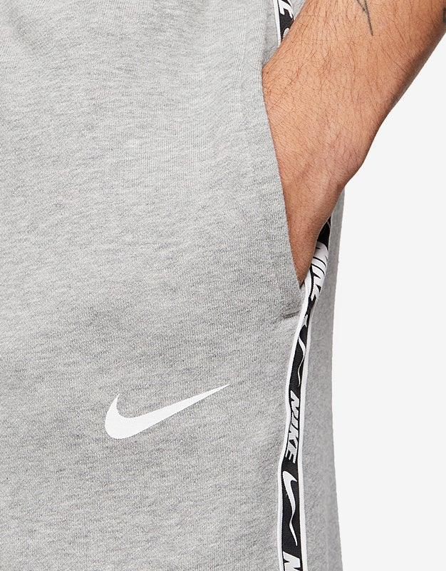 Nike Sportswear Men's Fleece Joggers מכנס נייק חורף פסים נייק₧ - M&A